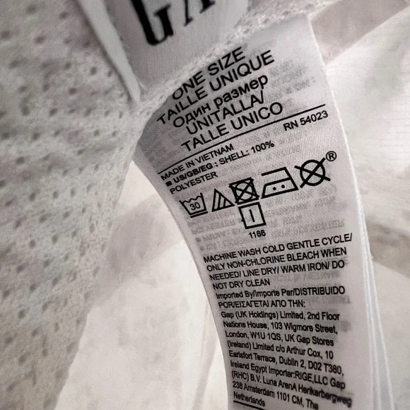 GAP Light Gray Textured Cap - Picture 6 of 6